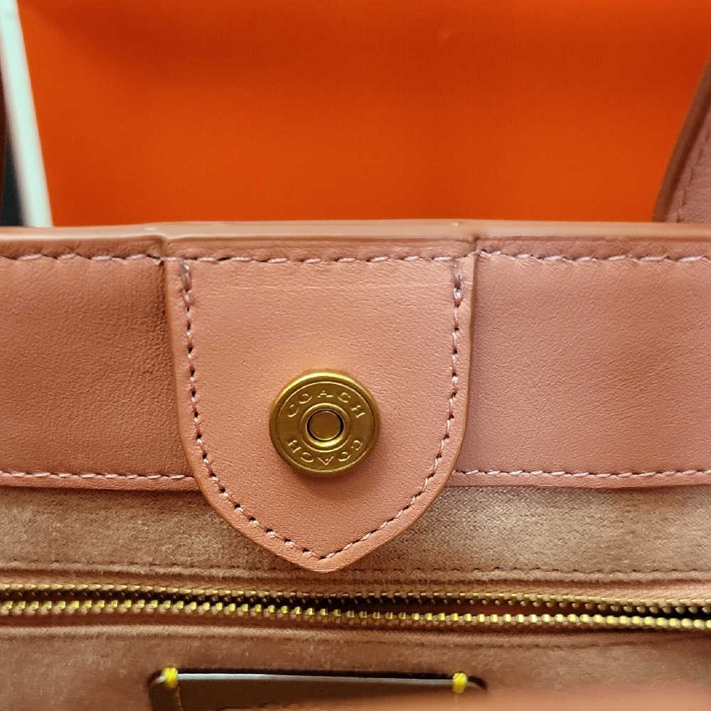 Coach Field Tote 30 In Signature Jacquard No. C3282 - Picture 10 of 13